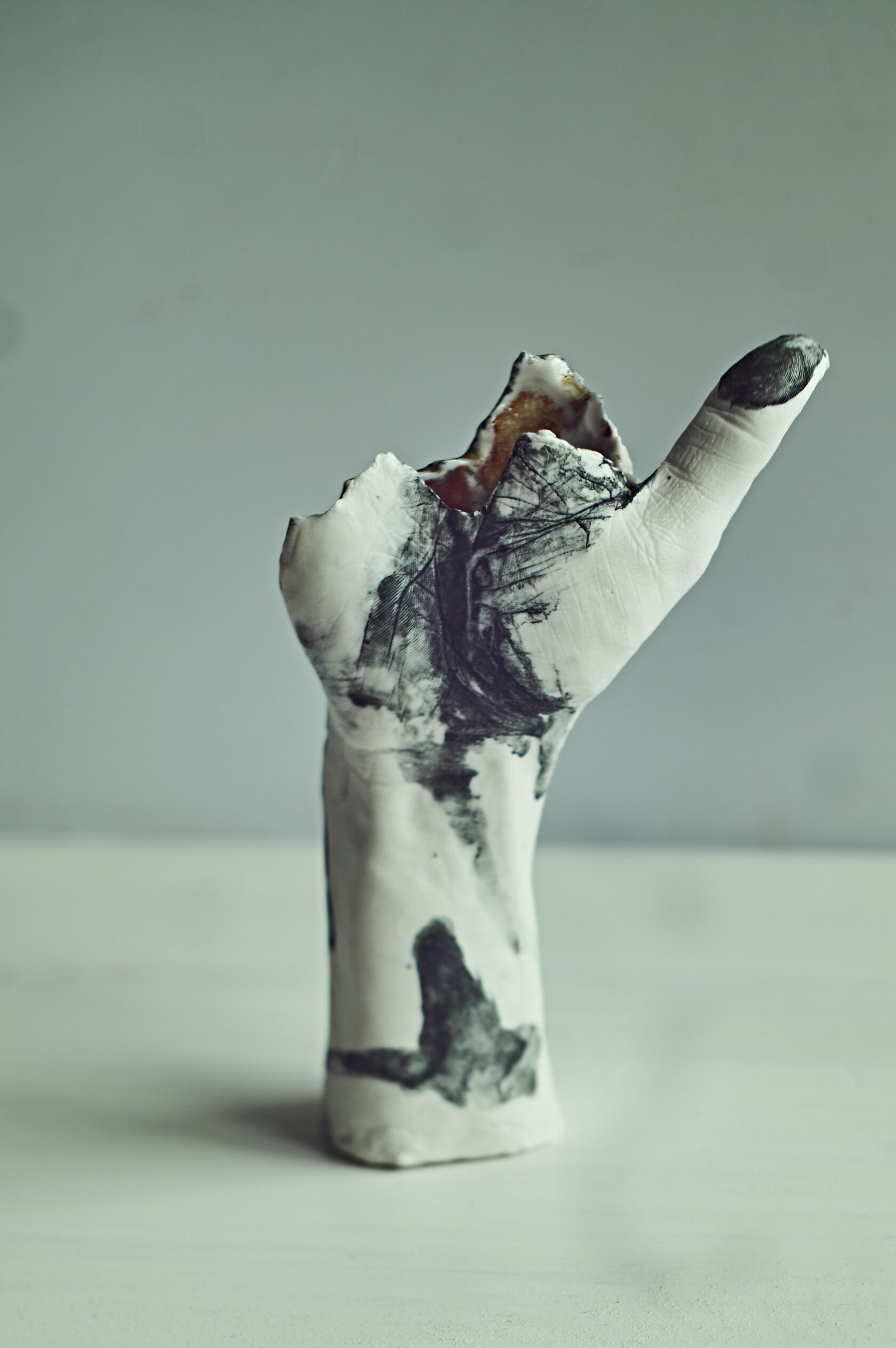 Hand 1 finger // Vase // h1fvsc-o73
