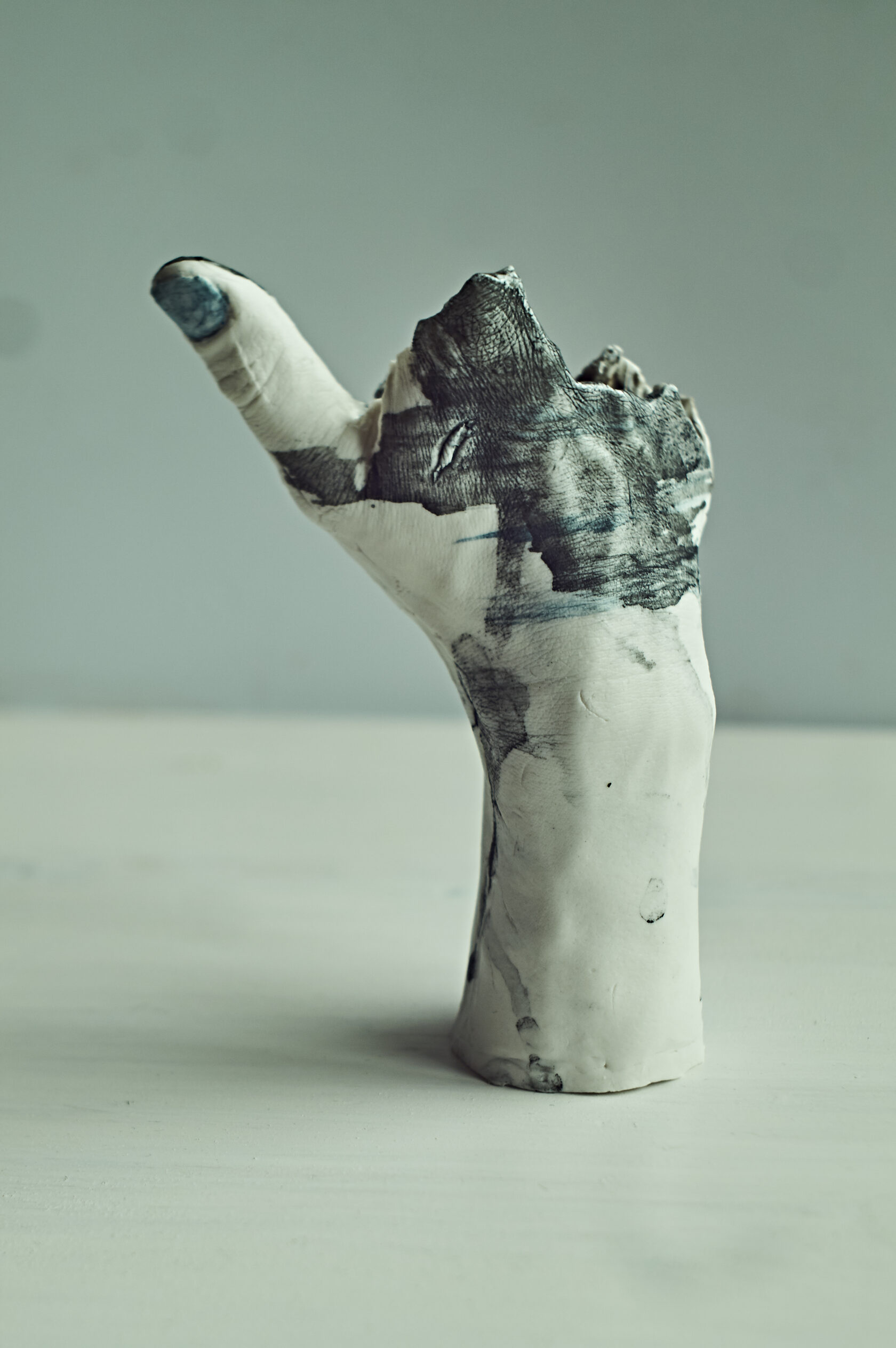 Hand 1 finger // Vase // h1fvsc-o73