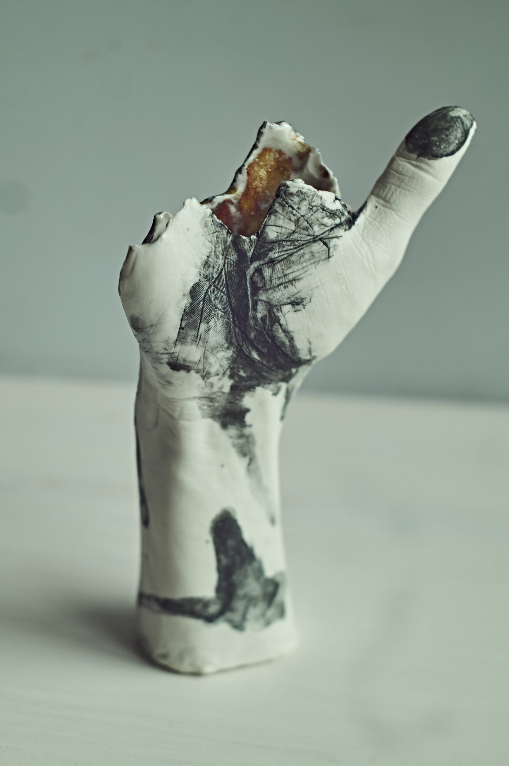 Hand 1 finger // Vase // h1fvsc-o73